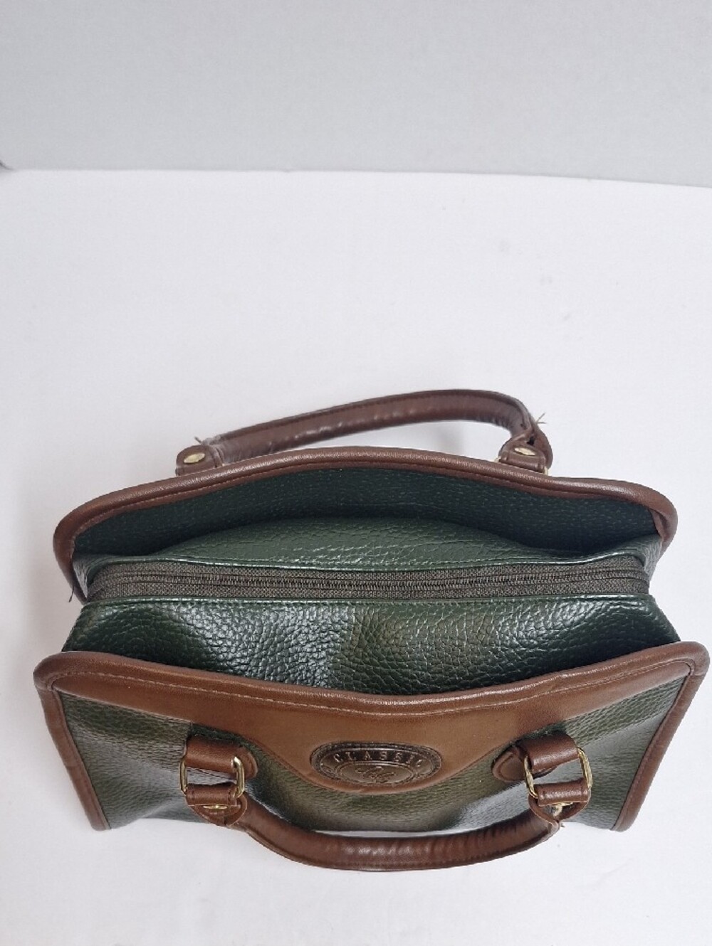 Classic Green and Brown Leather Satchel - Picture 2 of 8
